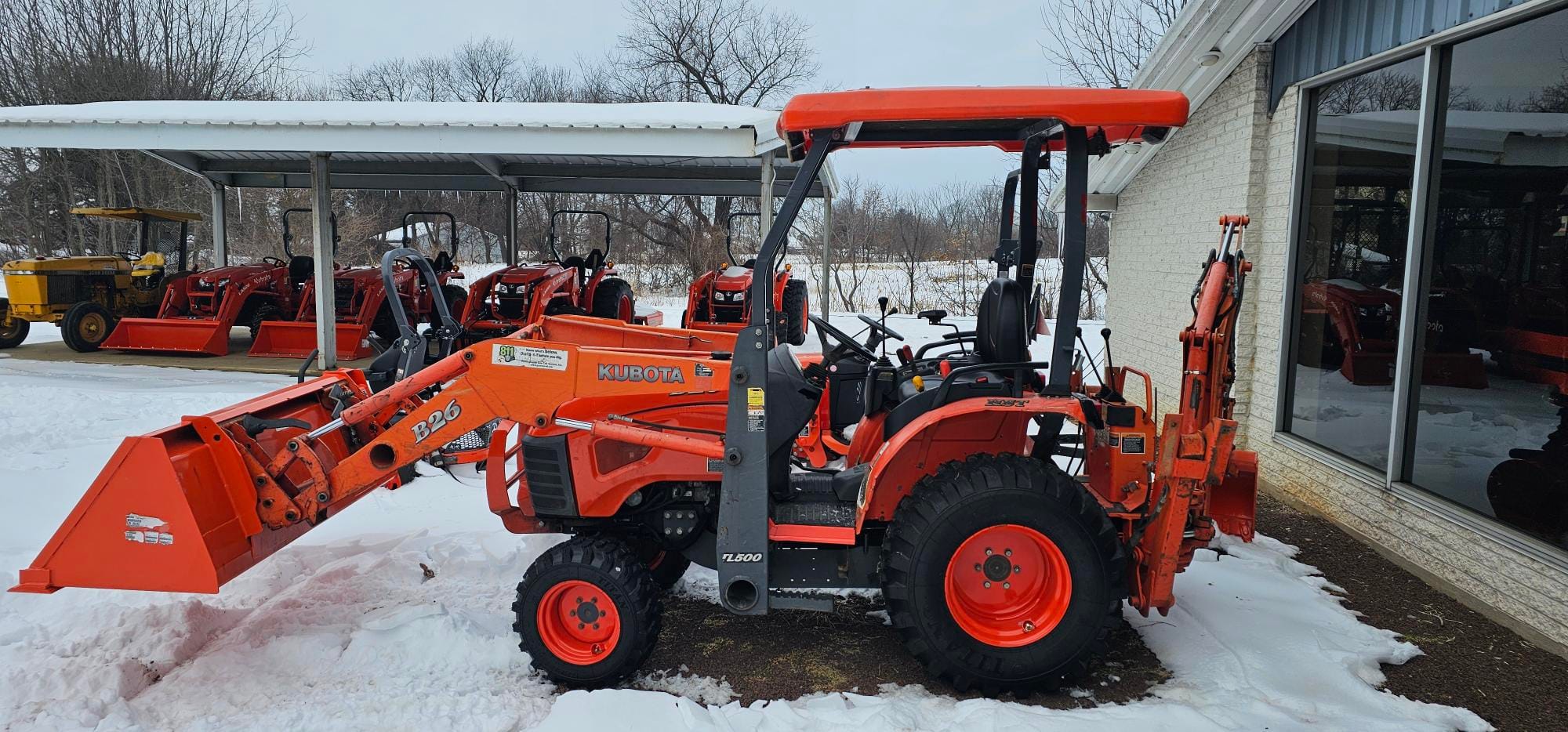 Kubota B26 Tractor Loader Backhoe (TLB)