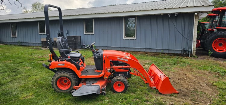 BX2370 tractor loader mower
